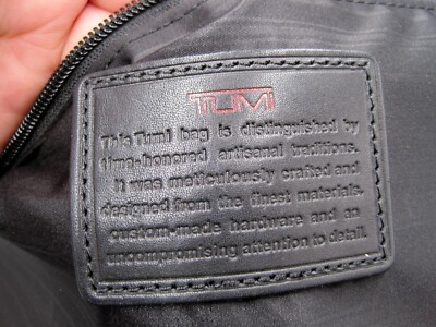 TUMI 22919DH ALPHA Lightweight Slim International Carry-on TUMI 22919DH ALPHA Lightweight Slim International Carry-on