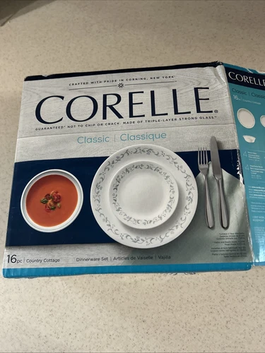 CORELLE VITRELLE  " COUNTRY COTTAGE " 16 PC.  DINNERWARE SET  2017  NEW OPEN BOX