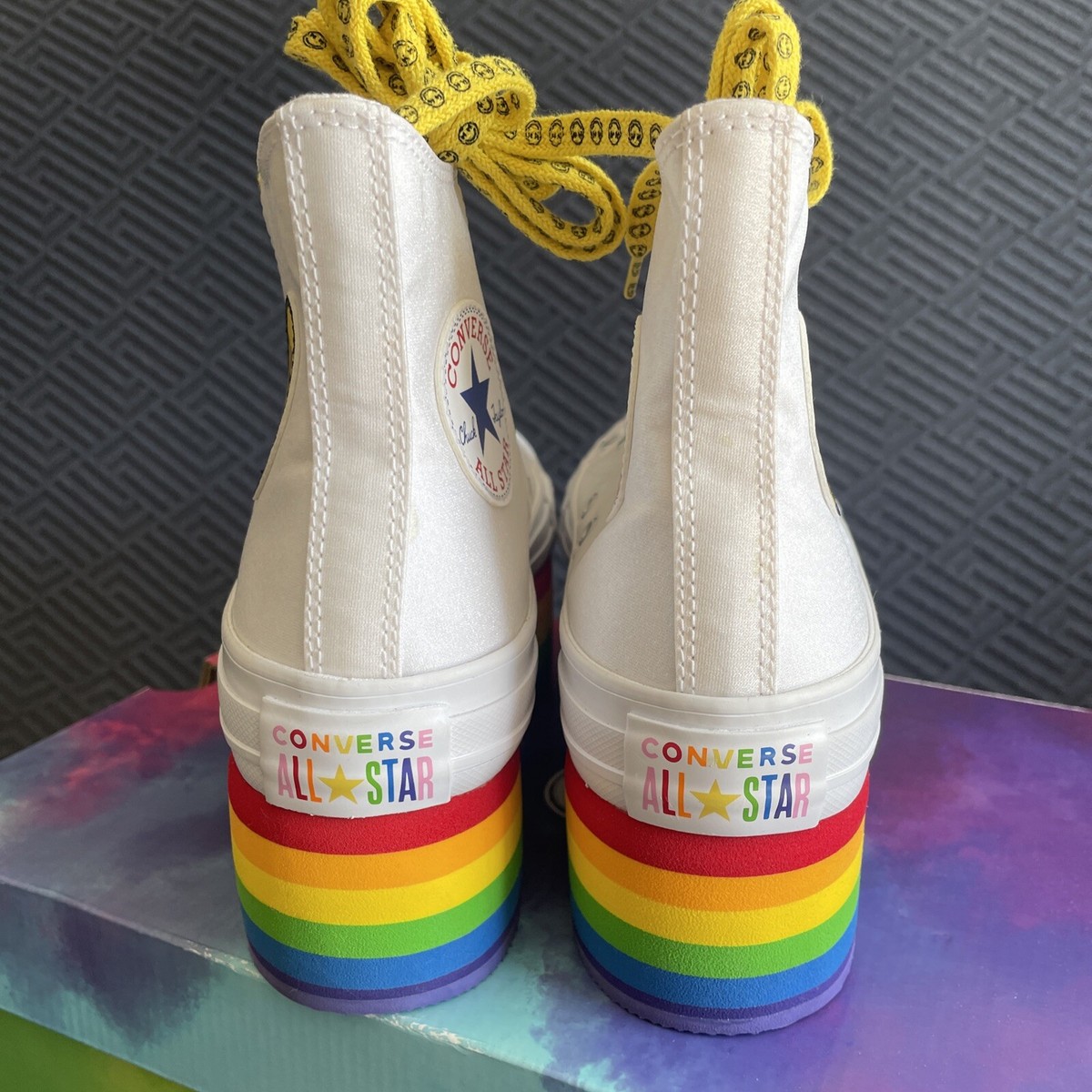 Size 7 - Converse X Miley Cyrus‎ Pride Chuck Taylor All Star White Platform Shoe A07372C_A_107X1_White.jpg main image 2