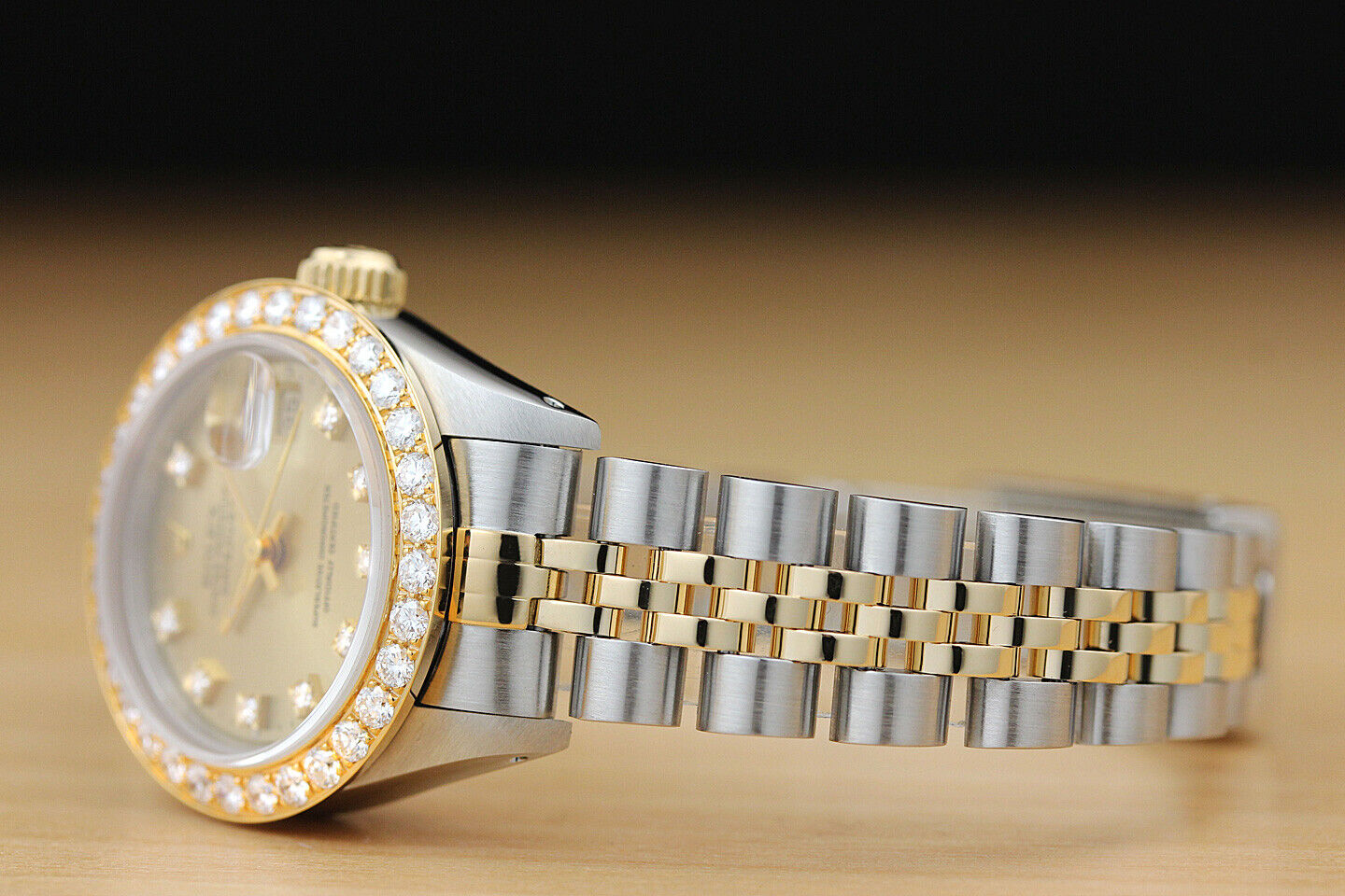 18K YELLOW GOLD STEEL WATCH