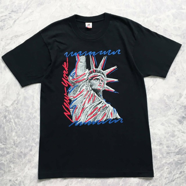 statue of liberty tee