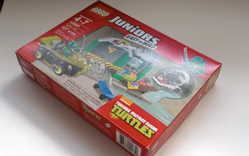 LEGO Juniors Teenage Mutant Ninja Turtles Turtle Lair 10669