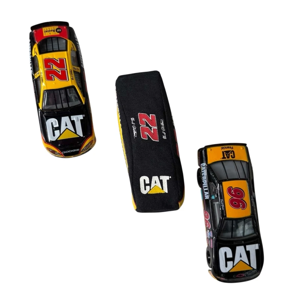 Lote de 3 carros NASCAR de metal fundido 1:64 CAT Caterpillar #22 Ward Burton & #96 David - Imagem 2 de 4