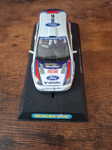 Scalextric C2179 1/32 Ford Focus WRC Carlos Sainz Slot Car - Picture 7 of 7