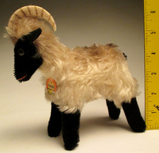 Vintage Steiff Snucki Mountain Goat Ram Mohair 1520/11 Paper Tag made Germany