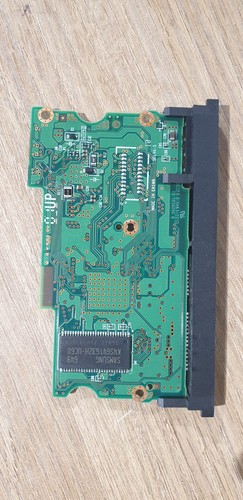 Disque Dur Interne Hitachi 1To (HDT721010SLA360) – PCB 100448 B – Occasion Fonctionnel