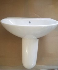 Wash Basin With Half Pedastal
