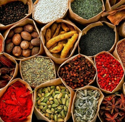 Getrocknete Botanicals und Gewürze für Cocktails & mehr - Verbessern Sie Ihr Gin-Erlebnis