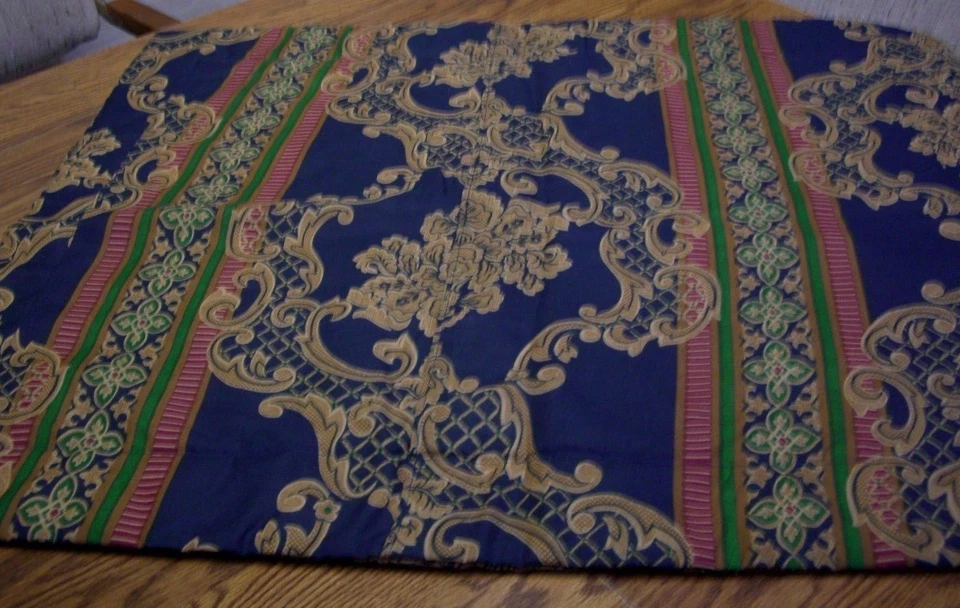 Par de fundas de almohada JC Penney multicolor de poli/algodón acolchadas Queen/34" x 28" Foto 4 de 4