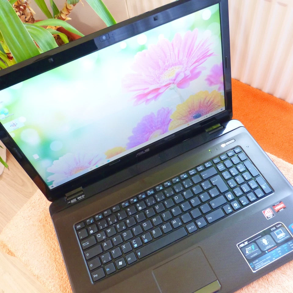 Asus X72 POWER 17 pouces RS SOUND SSD Windows 10 l 8 Go RAM NEUF HDMI USB3 QU... - Photo 2/4