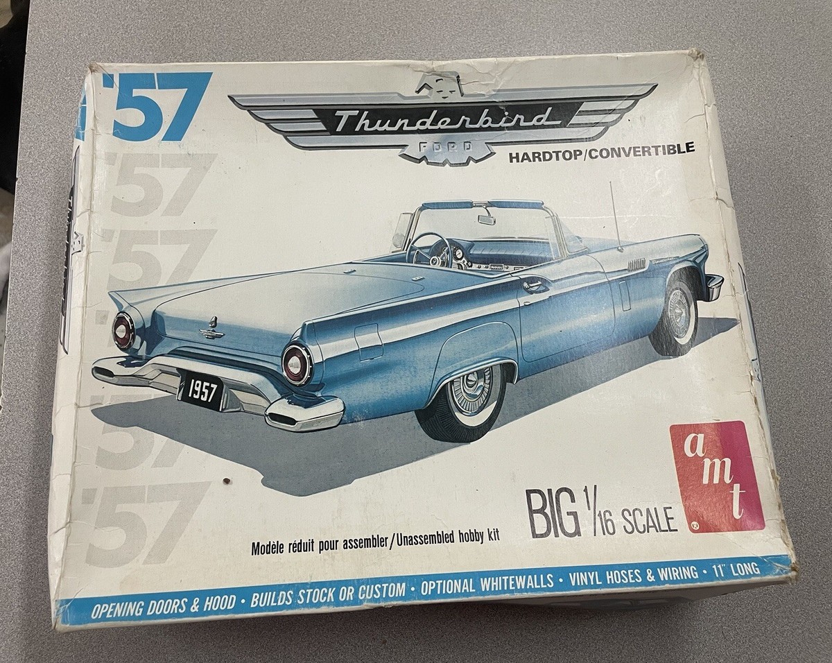 AMT 1957 Ford Thunderbird ハードトップ/コンバーチブル Full Build of the new 1957 Thunderbird by AMT - YouTube