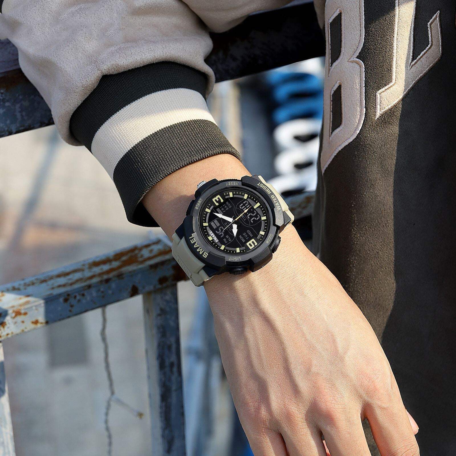 Waterproof Alloy Outdoor Men's Watch with Multifunctional Features - Various Col
