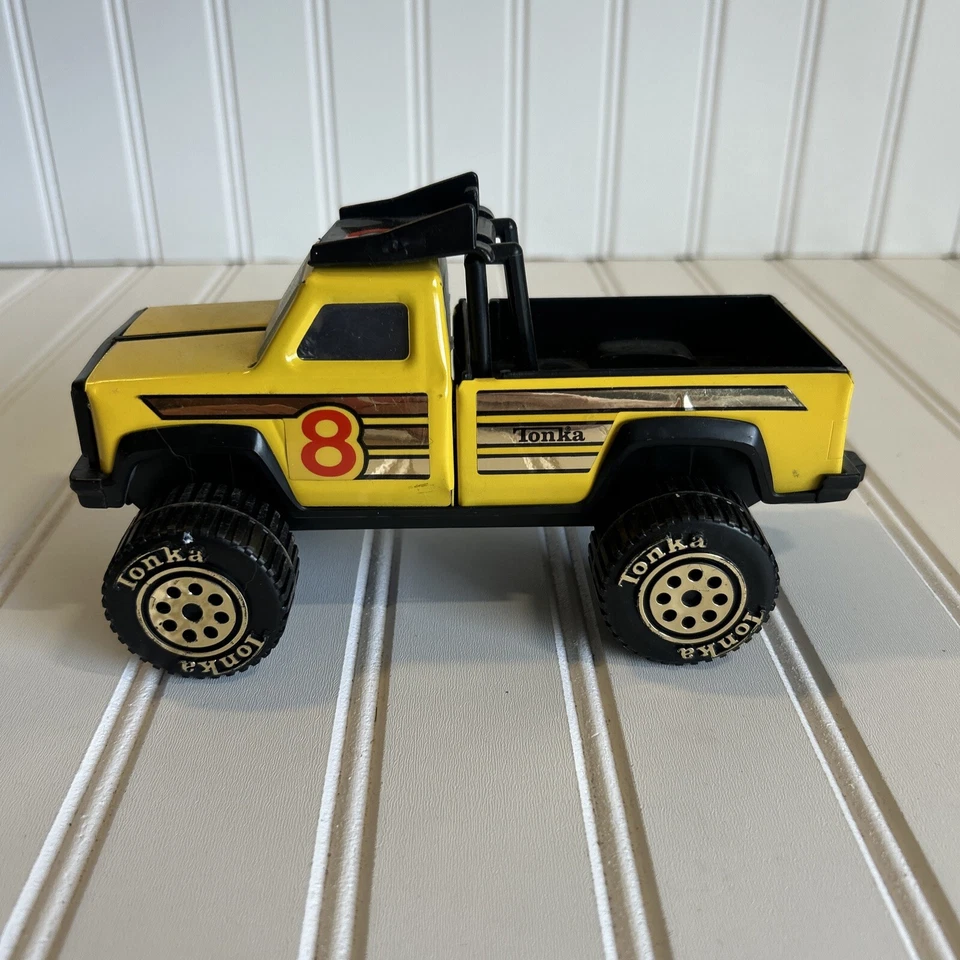 Vintage Tonka Racing Yellow 8 Pick-up Truck Steel Die-cast Toy Vehicle 1982 - Image 2 of 4
