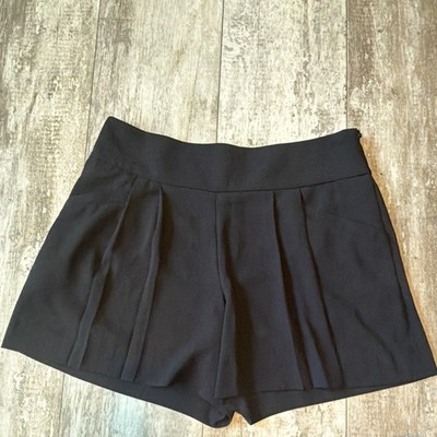 LOFT Women's Black Pleated Chino Shorts Size 6 4'' Inseam Mid Rise Zip