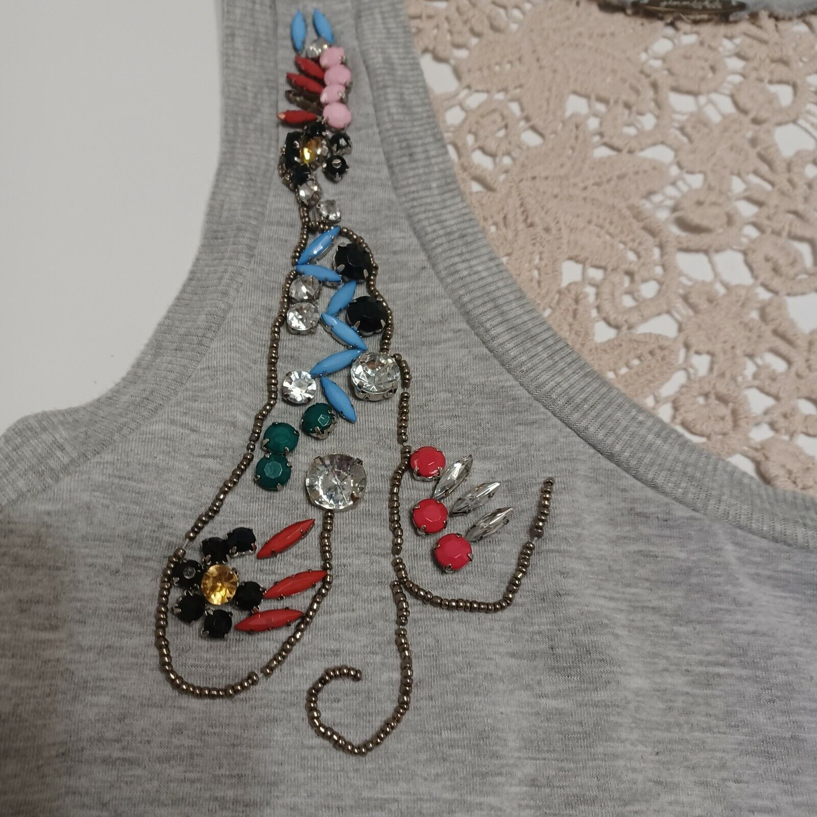 Bke Womens Tunic Tank Gray Scoop Neck Pullover Jeweled Glitter Sheer Back M