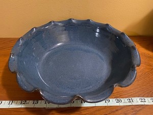 Jugtown Ware Scalloped Cobalt Blue Pottery Bowl 1983