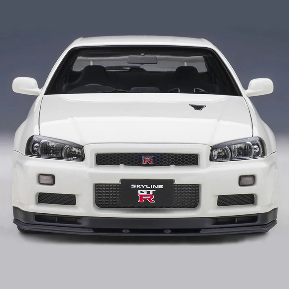 Mini Car 1/18 NISSAN SKILINE GT-R R34 V Spec II White Pearl Auto
