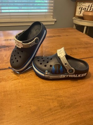 kids crocs size 12 Star Wars Skywalker light up slip on