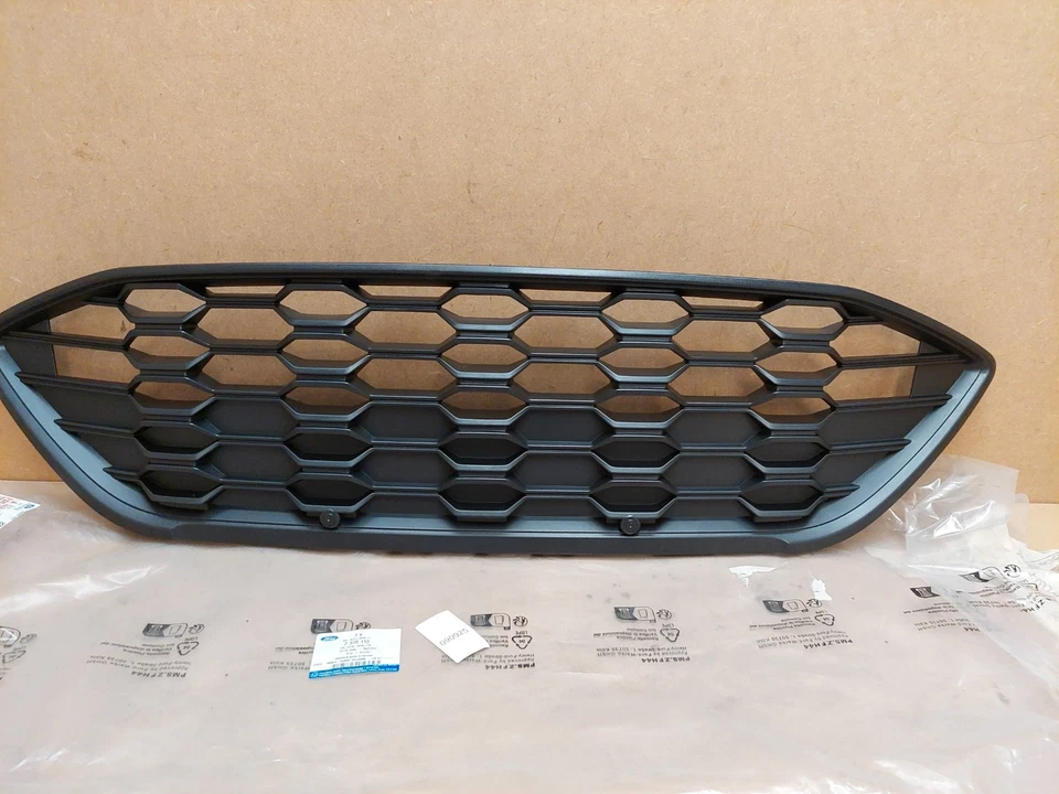 Ford Focus Mk4 ST-Line Front Upper Bumper Grille 2018-2022 2370110 Genuine NEW - Image 3 of 4