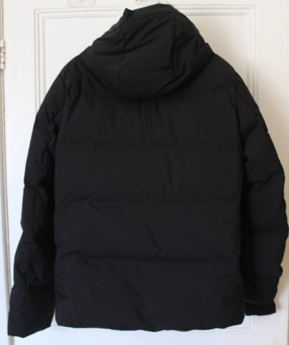 Black Uniqlo seamless down filled short hooded jacket coat - medium - BNWT - Picture 2 of 11