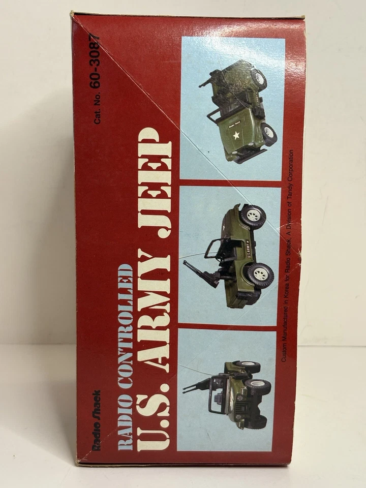 VINTAGE RADIO SHACK RADIO CONTROLLED US ARMY JEEP 1983, CAT. NO. 60-3087 - Image 4 of 4