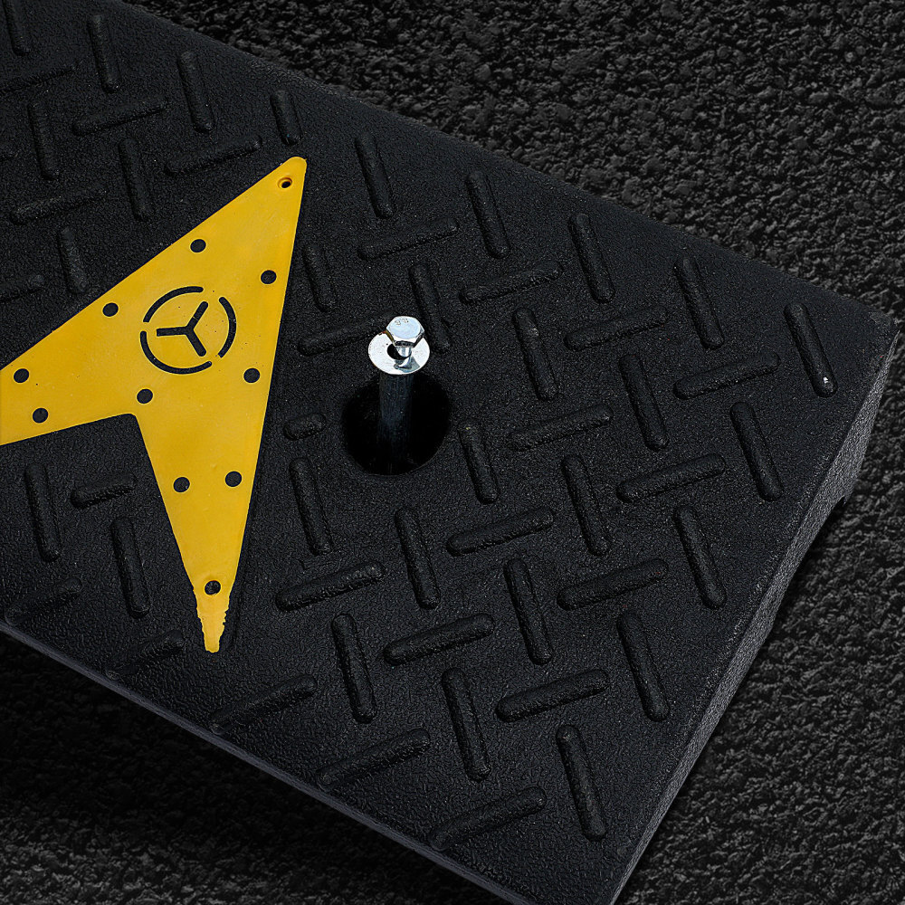 2X 5.5T Heavy Duty Rubber Kerb Ramps Caravans Truck Car HGV Garage