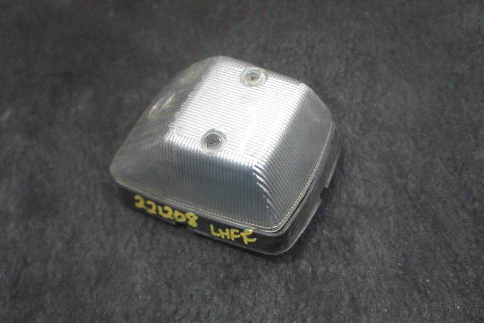 Luz de señal intermitente guardabarros delantero 4639060042 mercedes g55 g500 w463 2002-11 Foto 2 de 3