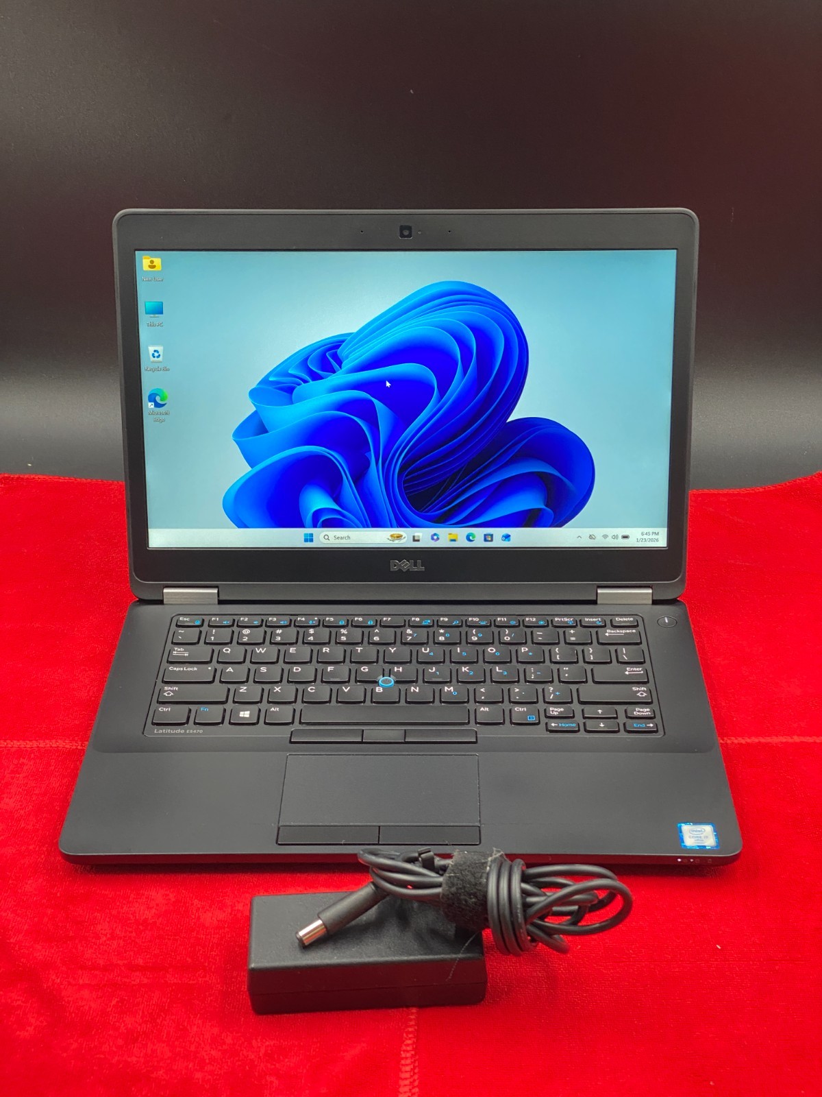 DELL LATITUDE E5470 14" FULLHD i7-6820HQ 8GB RAM 250GB SSD WINDOWS 11+CHARGER