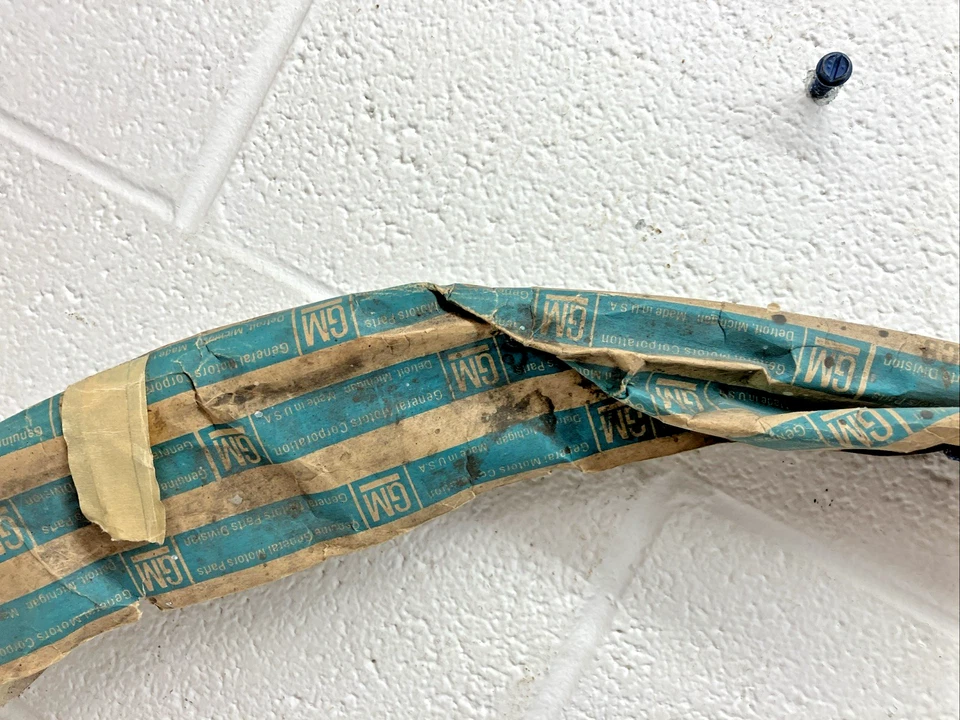 New OEM GM Front LH Wheel Well Trim 1238765 1976-1977 Buick Century/Regal (SR38) - Image 3 of 4