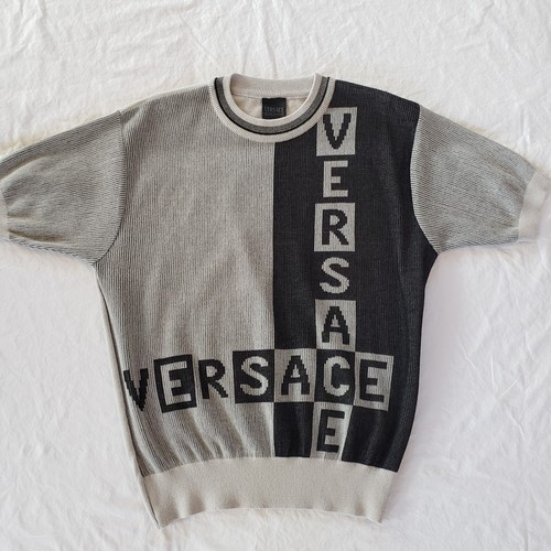 Vintage Versace Jeans Couture Men's L/XL Split-panel knit short sleeve Sweater
