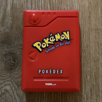 Pokémon Pokédex (Tiger Electronics) RAR + Sammlerstück