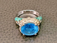 Vintage Oval cut Blue Topaz Sterling Silver Ring. Green Enamel. Size 8.