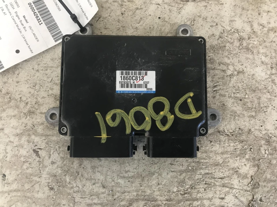 Módulo de control del motor usado (ECM) se adapta a: Mitsubishi Outlander Sport Electroni 2016 Foto 3 de 4