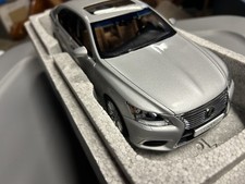 1/18 AutoArt Lexus LS600HL - Silver