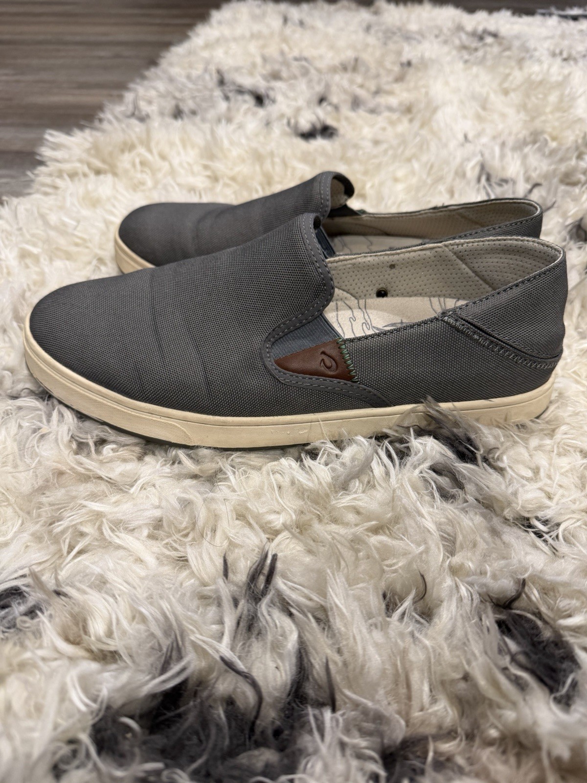 OluKai Kahu Mens Gray Textile Slip On Loafers Casual Shoes Size US 9.5