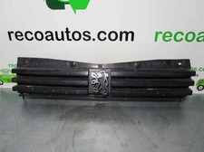 Capot Peugeot 205