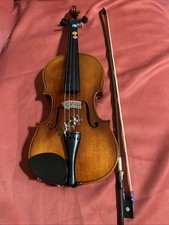 Used SUZUKI violin No.220 1/4 body and case