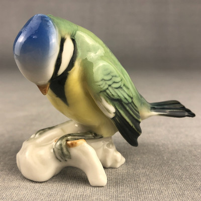 KARL ENS  BLUE TIT BIRD Porcelain Figurine  Volkstedt Germany VTG 1940s No chips