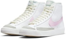 Nike Blazer Mid  77 GS DA4086-106 SUMMIT WHITE / PINK FOAM SIZE 5.5