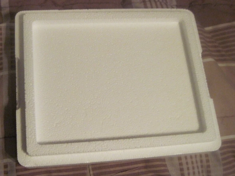 Styrofoam Shipping Box EFP Brand Cooler With Lid  6"X8"X7" Interior - Image 4 of 4