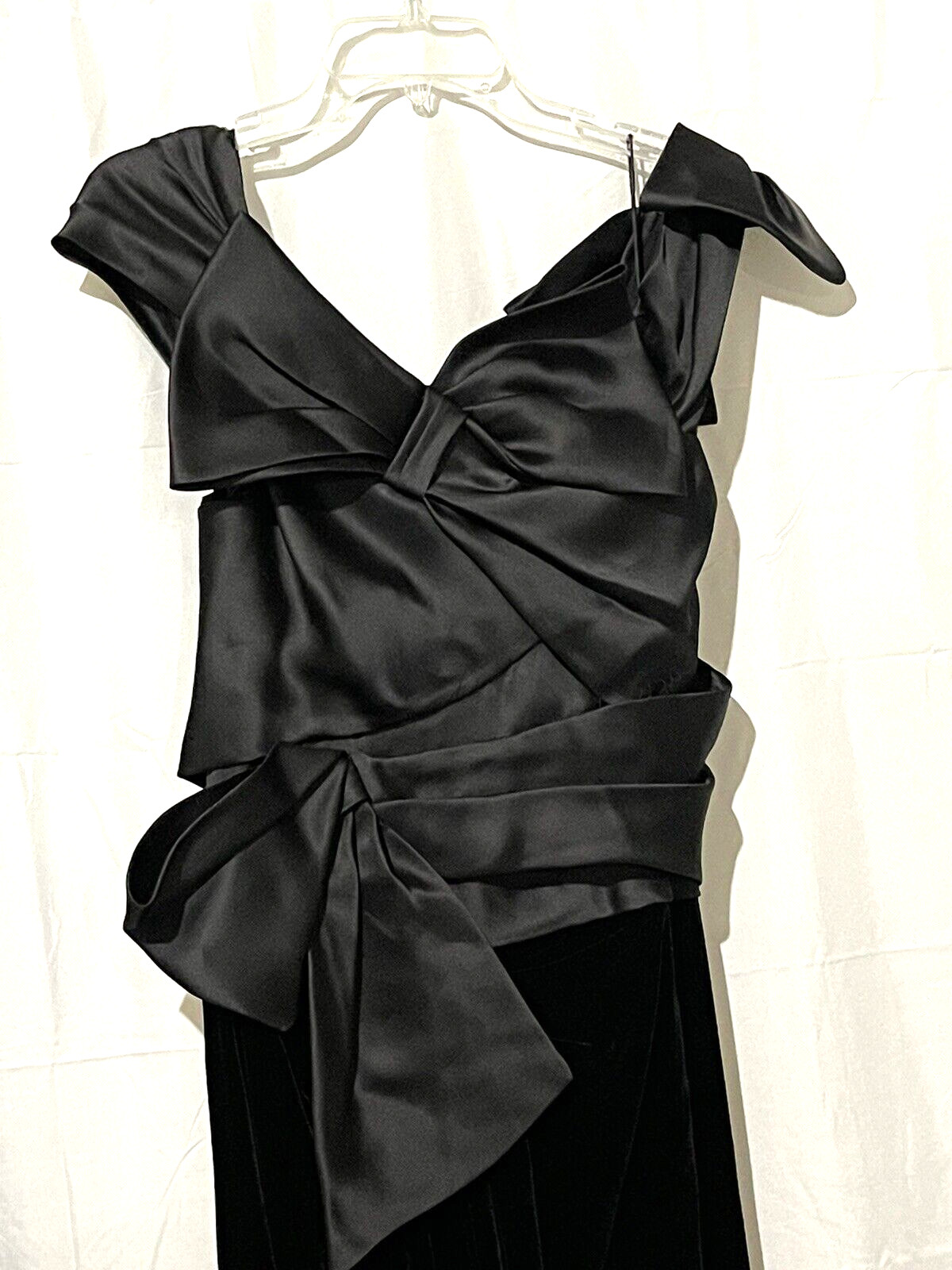 New NWT MARCHESA Couture Runway Bow Embellished Black Long Evening Gown Dress 8 image 3