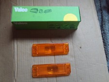 FRONT INDICTAORS FOR VW POLO 1981-1989 A PAIR VALEO 085388