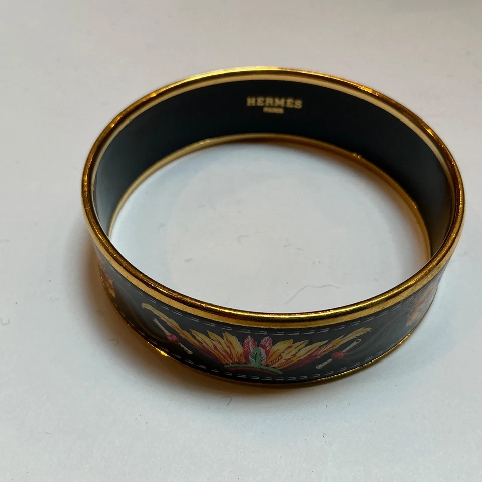 Brazalete Brazalete Ancho HERMES Esmalte PM 65 Borde Dorado, BRASIL Negro y Dorado Foto 4 de 4