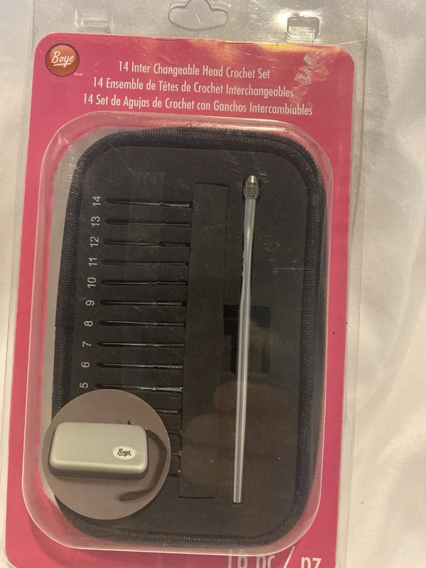 Boye Interchangeable Head Crochet Steel Hook Set Sizes 1 - 14 Zipper Case