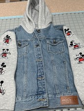 DISNEY MICKEY MOUSE AN AMERICAN CLASSIC HOODED DENIM JACKET KIDS SIZE 7/8
