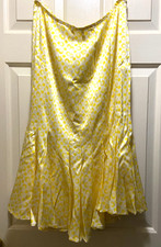 439 ESCADA SILK SKIRT IN CREAM IRREGULAR DOTS IN YELLOW TRUMPET STYLE 44 12