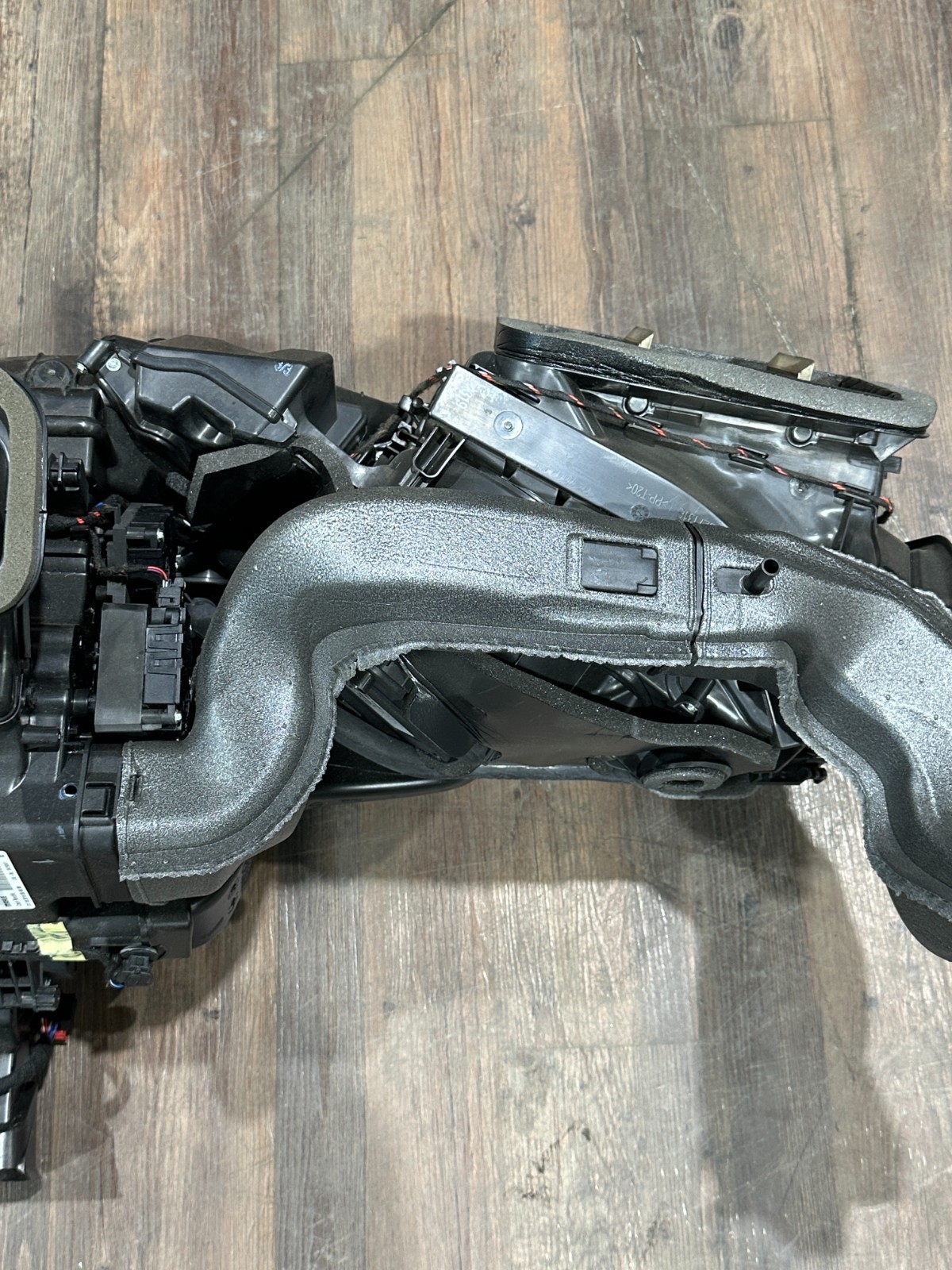 2018-2024 LAMBORGHINI URUS AC A/C HEATER BLOWER BOX ASSEMBLY OEM 4K1 820 005