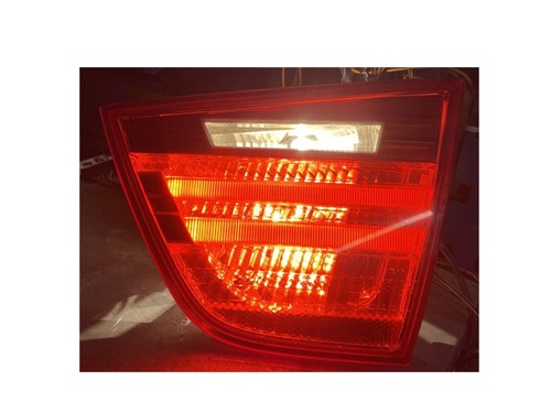 BMW E91 Facelift Rückseite Rechts Kofferraum Innenlicht 7154162 63217154162 FS