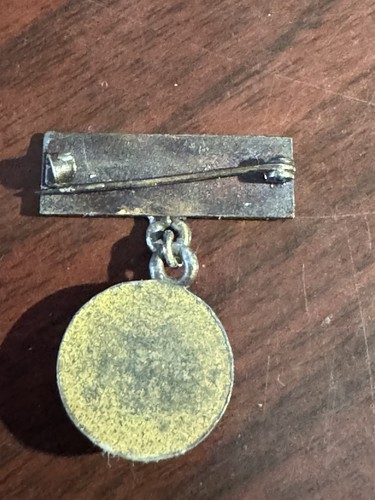 1941 Vintage Pepsi Cola Brass Pin Scholastic Softball Champ 1.25” SHIP4FREE2US! - Picture 10 of 13