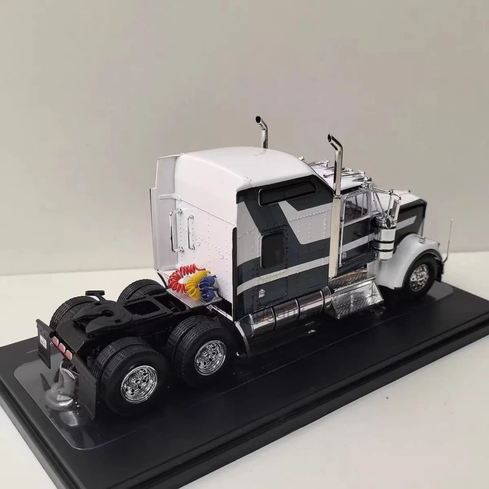 IXO 1/43 Kenworth W900 1990 American Pig Nose Truck Alloy Model - Image 3 of 4